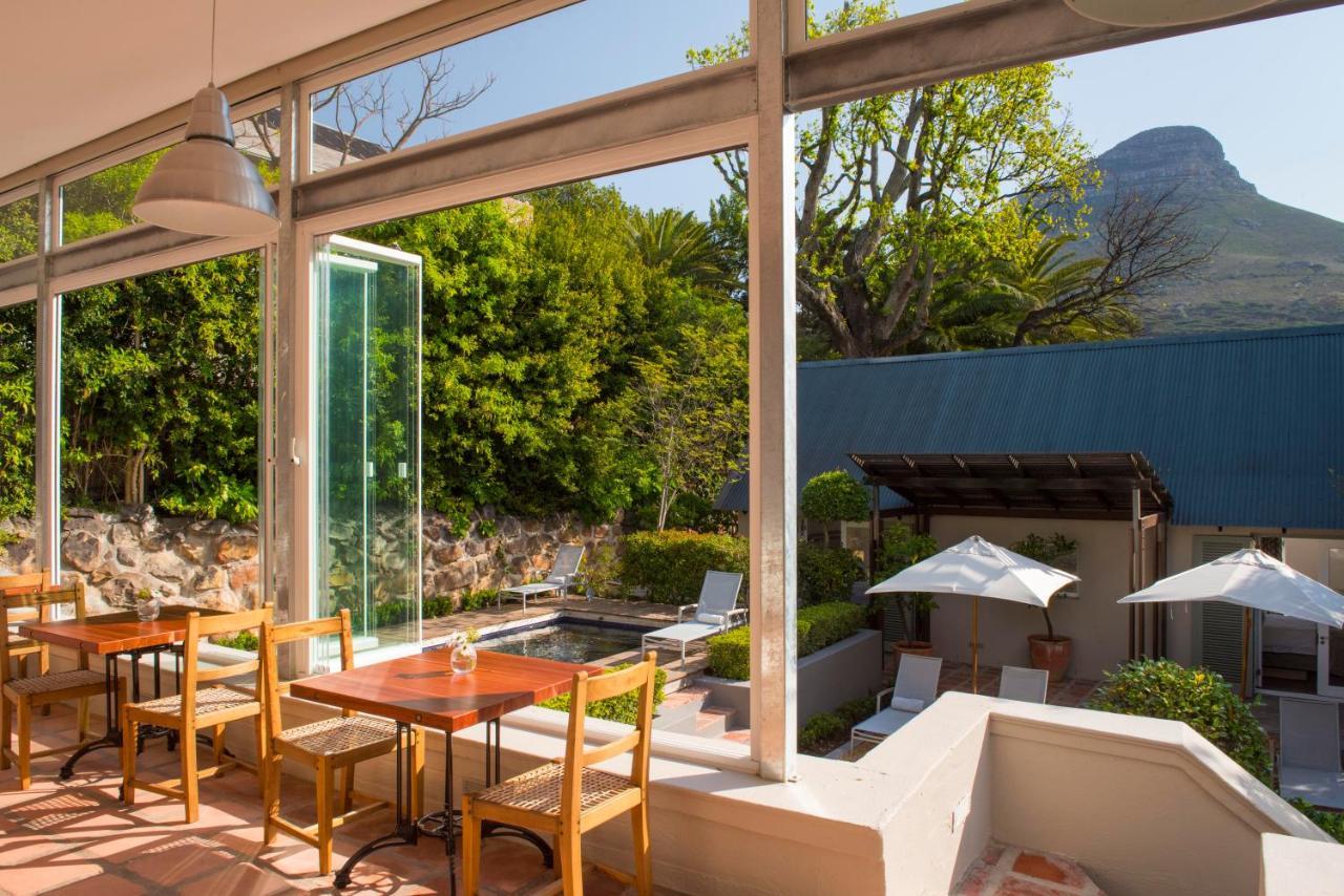Four Rosmead Boutique Guesthouse Cape Town Exterior photo